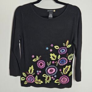 Sweaterworks Knit Top‎ Women's Size M Embroidered Colorful Floral Stitch